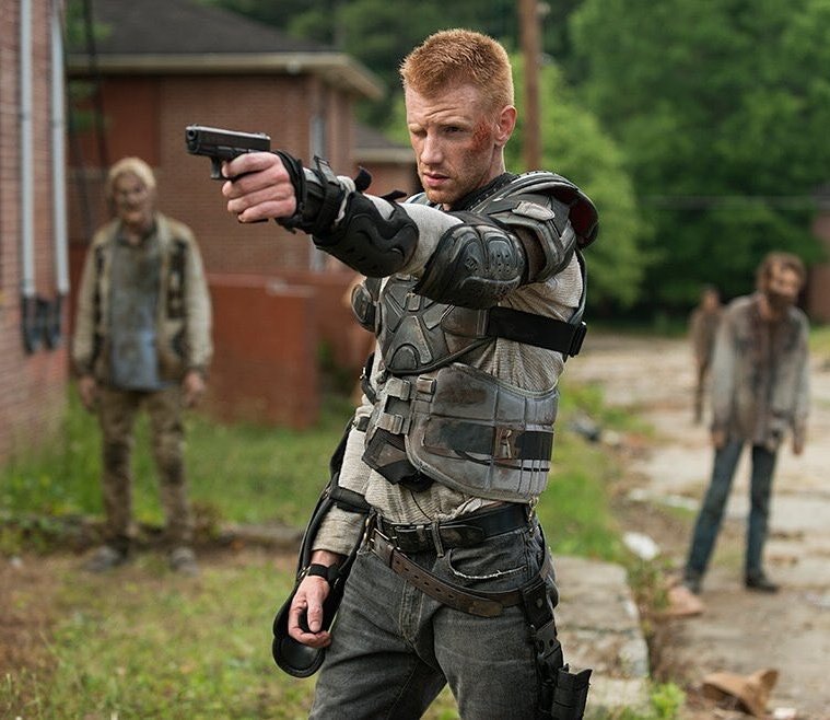 The Walking Dead actor comes out as gay
