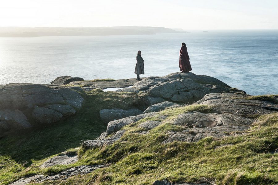 Varys and Melisandre on the cliffs outside Dragonstone