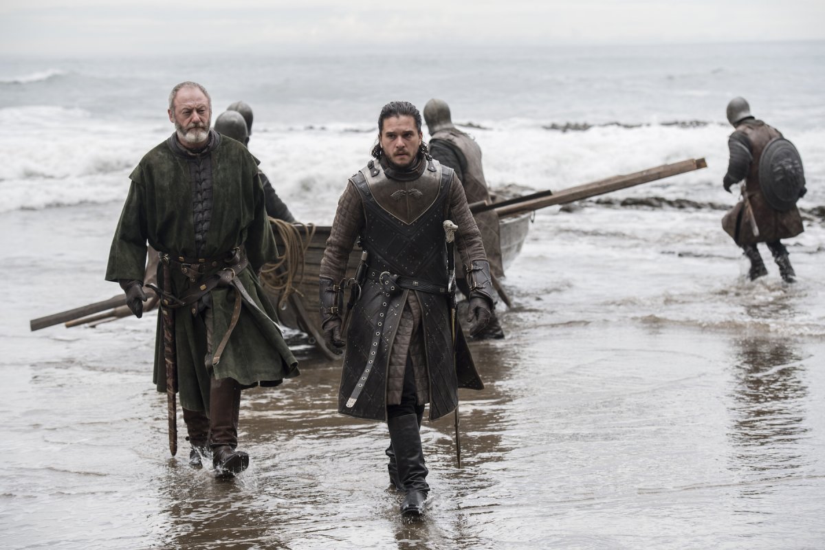 Jon Snow and Ser Davos arrive at Dragonstone