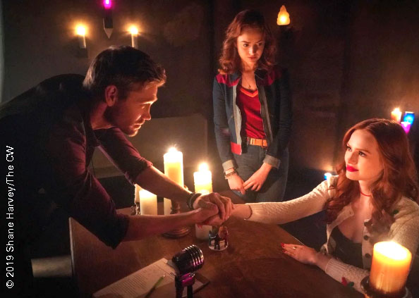 Chad Michael Murray and Madelaine Petsch in Riverdale